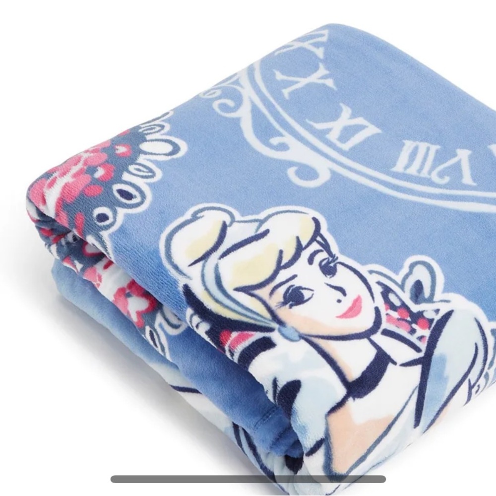 Vera Bradley- Cinderella/Disney Plush Throw blanket in fleece
